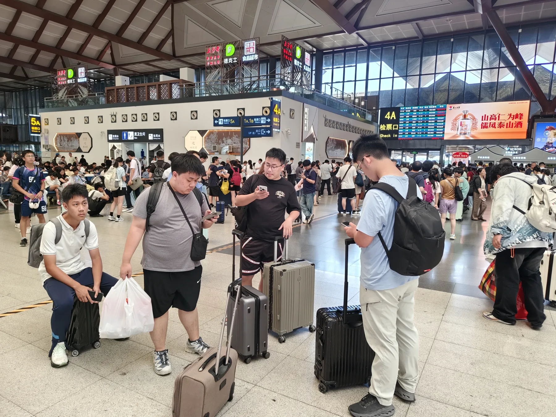 常州转场途中,从苏州转场常州,行程本身也是沿线城市联系的一部分。